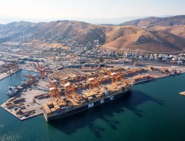 Αναστολή κινητοποιήσεων αποφάσισε η Ένωση Λιμενεργατών του ΟΛΠ
